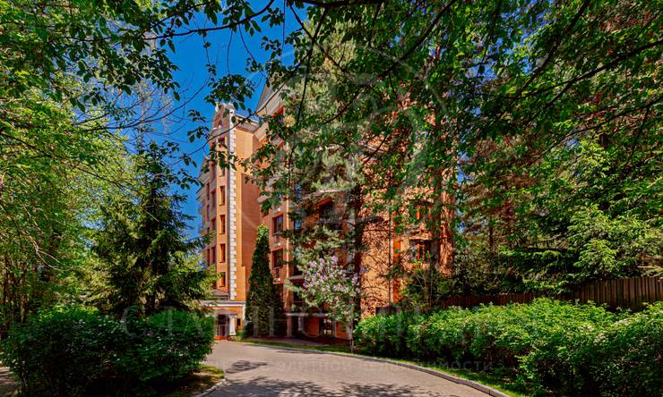 Лот-12075-419406 продажа дома Сколковское шоссе ФРМУ (КП Фонда развития Международного университета)