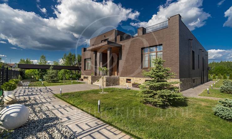 На продажу дом в поселке Зеленково
