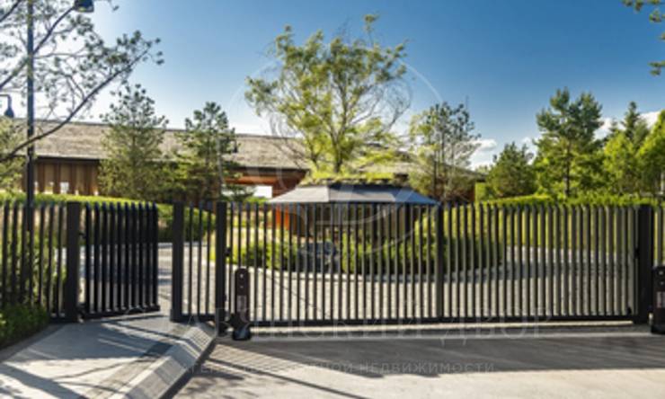 Лот-11576-420530 продажа дома Рублево-Успенское шоссе Камыши