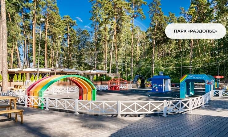 Лот-12103-421078 продажа участка Рублево-Успенское шоссе КП Ромашково