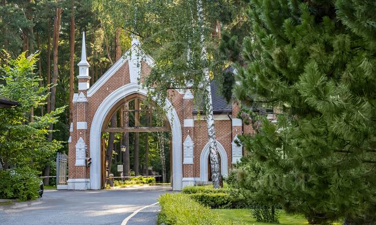 Лот-7973-421103 продажа участка Рублево-Успенское шоссе Сады Майендорф (бывшая территория санатория Барвиха)