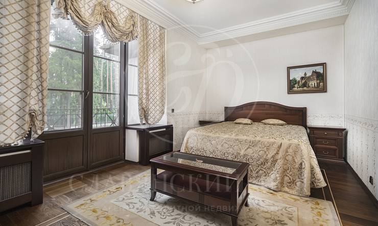 Лот-879-432069 аренда дома Рублево-Успенское шоссе Сады Майендорф (бывшая территория санатория Барвиха)