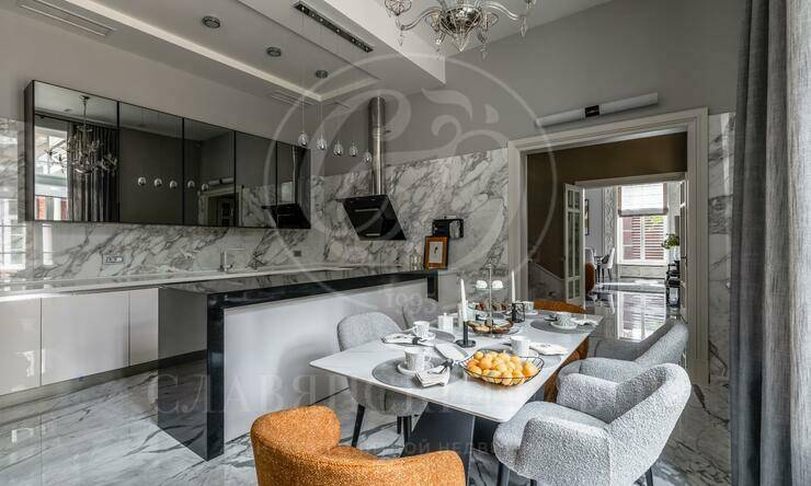 Лот-12239-433125 продажа дома Рублево-Успенское шоссе Жуковка  Академическая