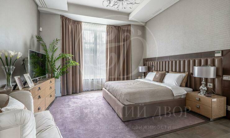 Лот-12239-433130 продажа дома Рублево-Успенское шоссе Жуковка  Академическая