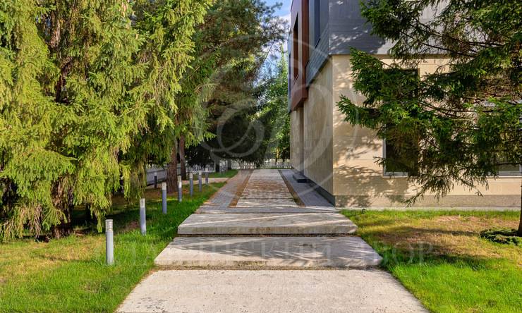 Лот-11848-433349 продажа дома Новорижское шоссе Бенилюкс