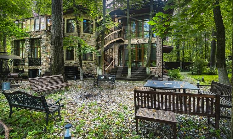 Лот-12221-433527 продажа дома Рублево-Успенское шоссе Жуковка Правая сторона