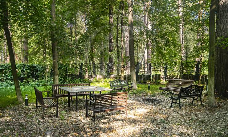 Лот-12221-433529 продажа дома Рублево-Успенское шоссе Жуковка Правая сторона