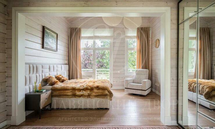 Лот-12214-433907 продажа дома Рублево-Успенское шоссе Жуковка Левая сторона