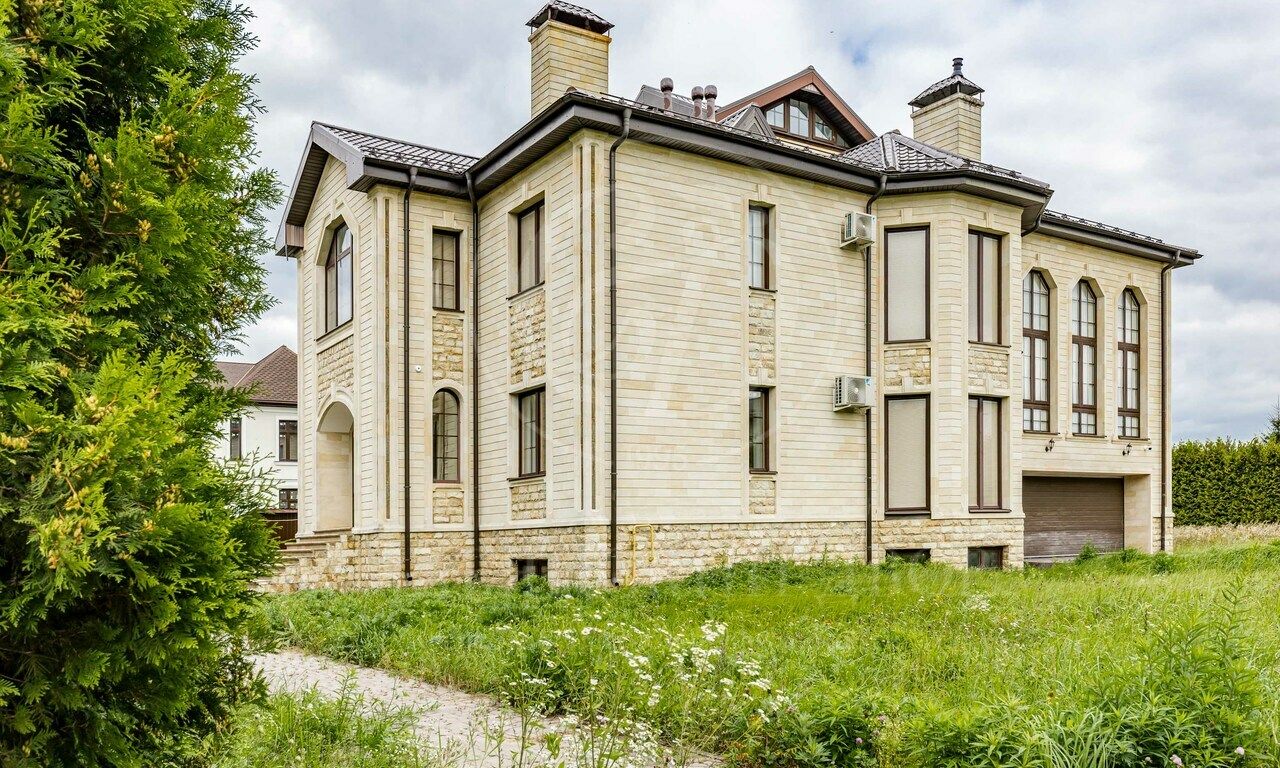 На продажу дом в поселке Европа