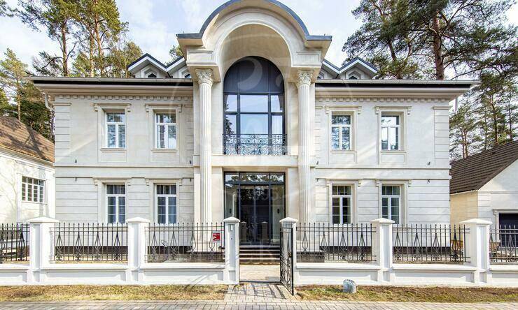 Лот-12156-435436 продажа дома 1-е Успенское шоссе Лебединое озеро