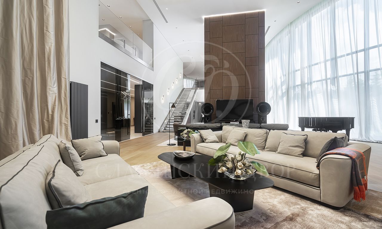 Новый дом в Жуковке для большой семьи!