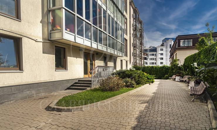 Лот-13380-436246 Продажа квартиры Остоженка