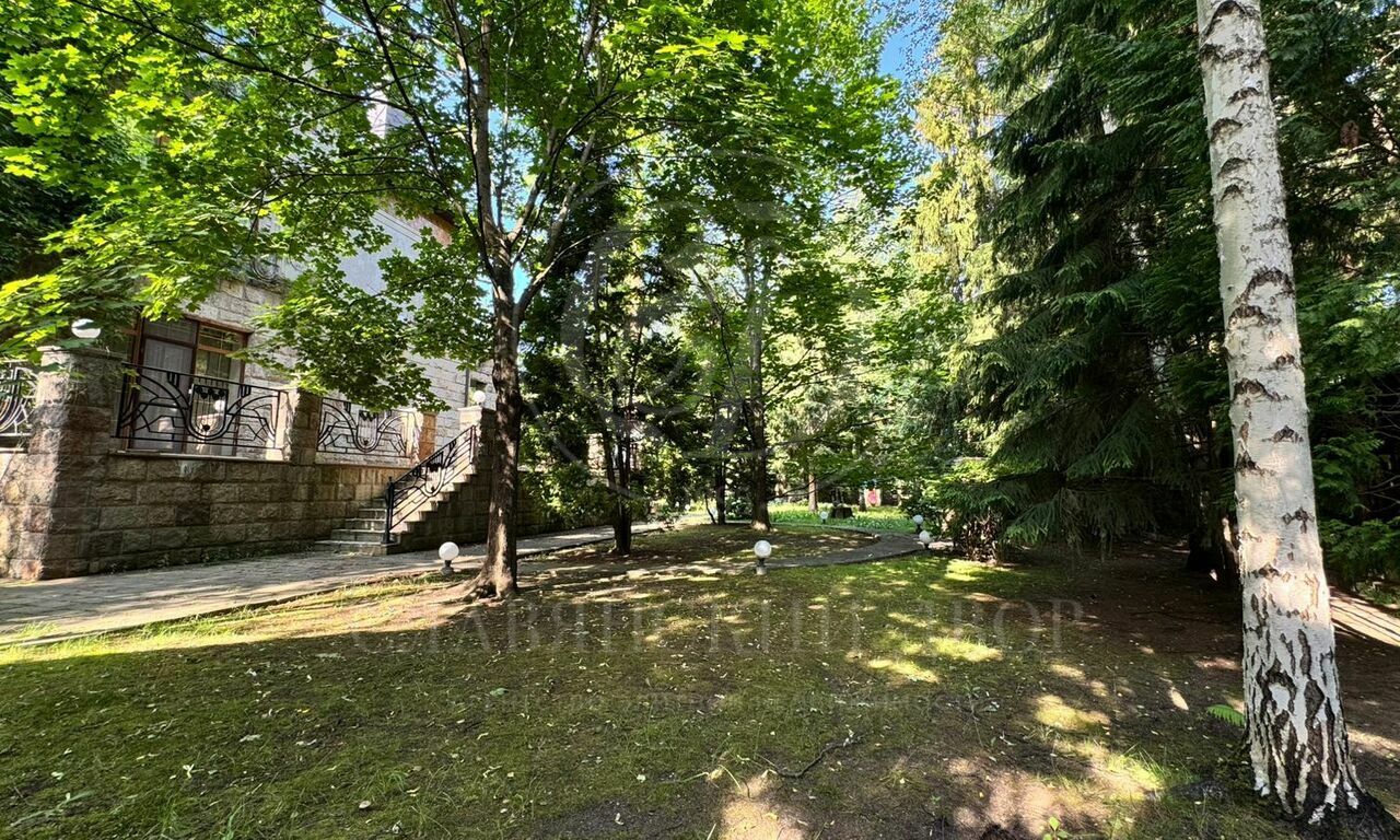 Продажа участка в поселке Ландшафт