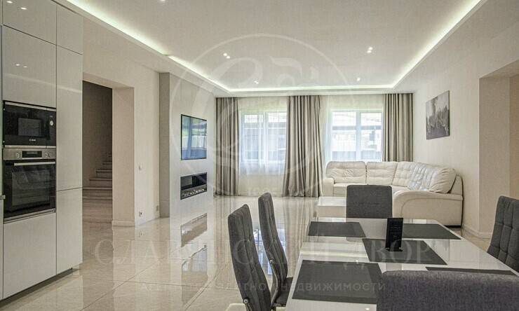 Лот-12139-436268 продажа дома Рублево-Успенское шоссе Подушкинское лесничество