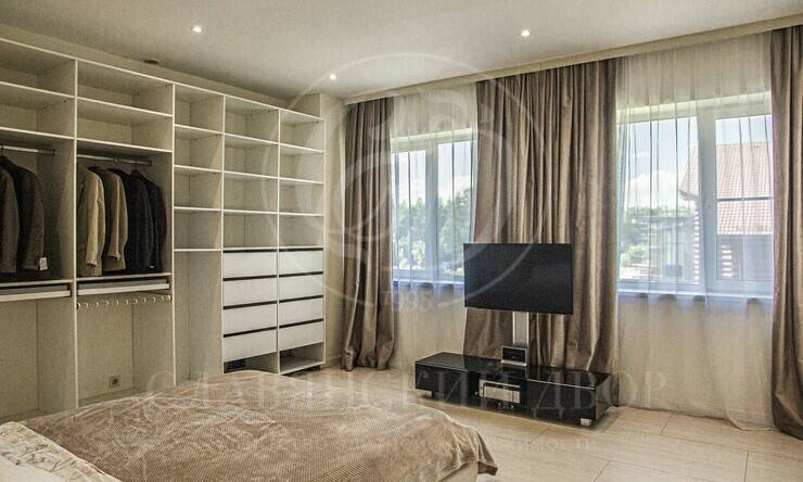 Лот-12139-436275 продажа дома Рублево-Успенское шоссе Подушкинское лесничество