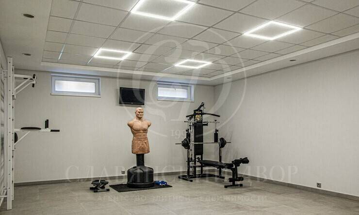 Лот-12139-436285 продажа дома Рублево-Успенское шоссе Подушкинское лесничество