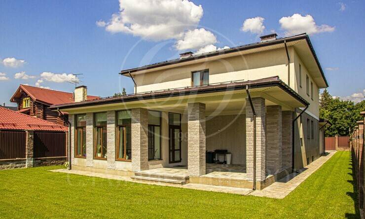 Лот-12139-436296 продажа дома Рублево-Успенское шоссе Подушкинское лесничество