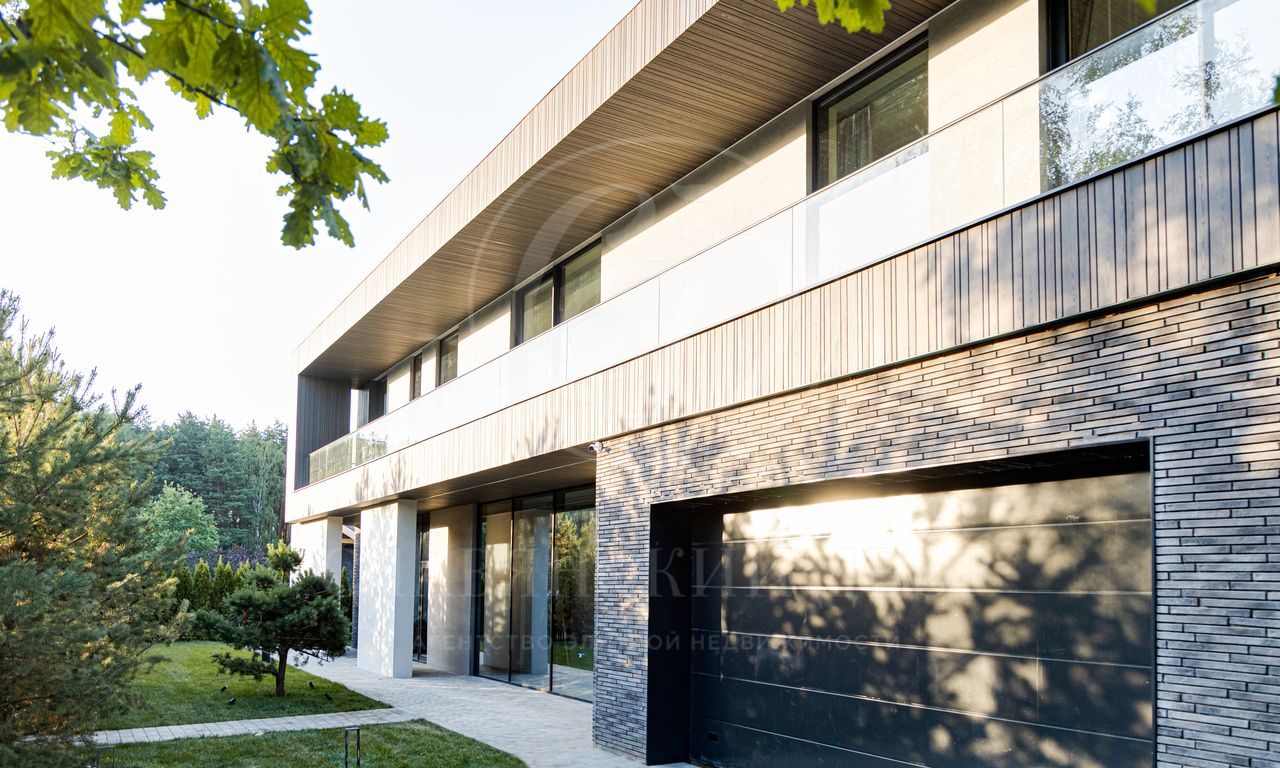 На продажу дом в поселке Павлово