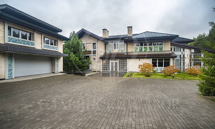 Лот-12080-437059 продажа дома Рублево-Успенское шоссе Жуковка 21 (XXI)