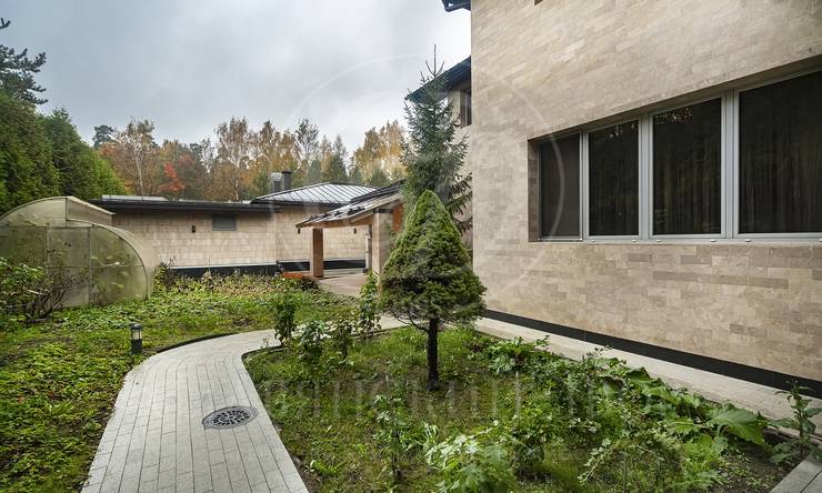 Лот-12080-437067 продажа дома Рублево-Успенское шоссе Жуковка 21 (XXI)