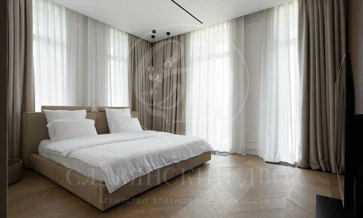 Лот-12074-437306 продажа дома Сколковское шоссе ЖК "Грюнвальд"