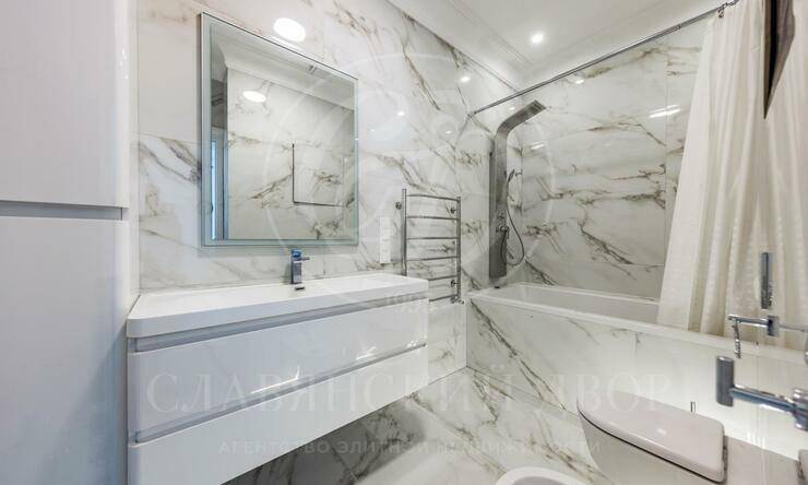 Лот-12073-437358 продажа дома Новорижское шоссе Монтевиль