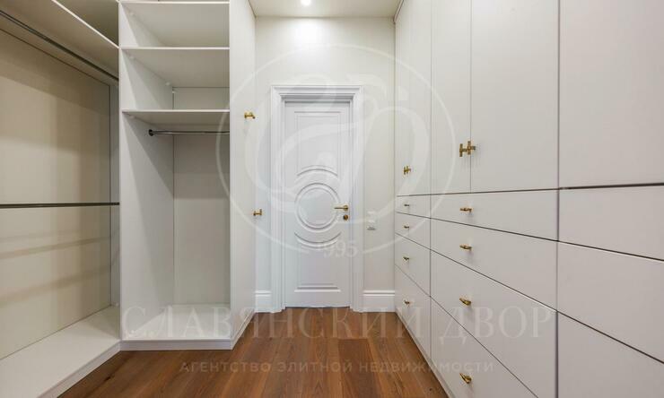 Лот-12073-437364 продажа дома Новорижское шоссе Монтевиль