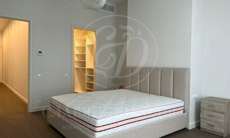 Лот-12040-437636 продажа дома Новорижское шоссе Резиденция Рублево