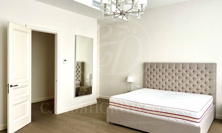 Лот-12040-437656 продажа дома Новорижское шоссе Резиденция Рублево