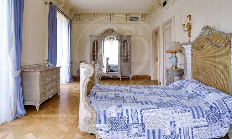 Лот-12000-438753 продажа дома Сколковское шоссе ФРМУ (КП Фонда развития Международного университета)