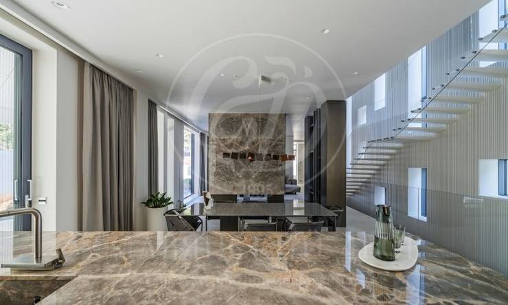 Лот-11955-439512 продажа дома Рублево-Успенское шоссе Жуковка Правая сторона