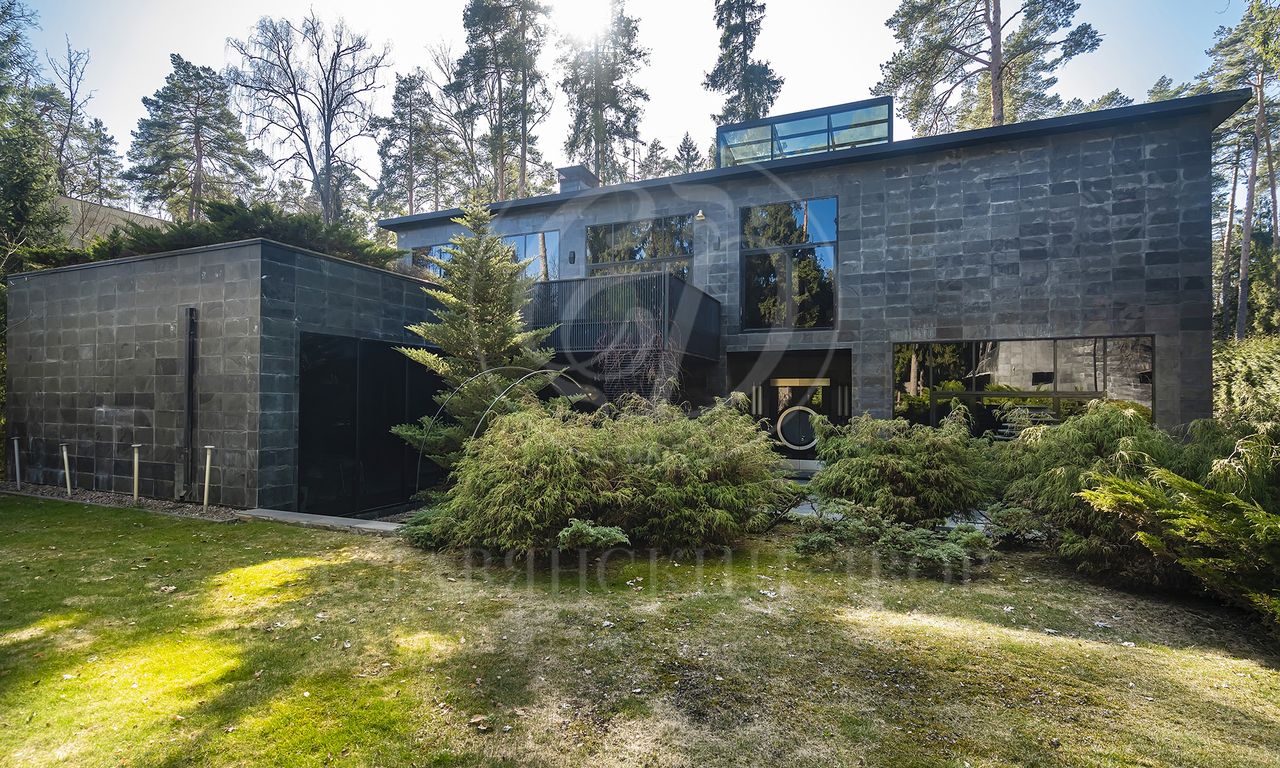 В аренду дом в поселке Николина гора