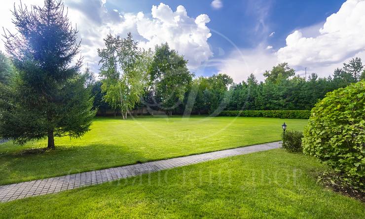 Лот-7251-441448 продажа дома Рублево-Успенское шоссе Жуковка 21 (XXI)