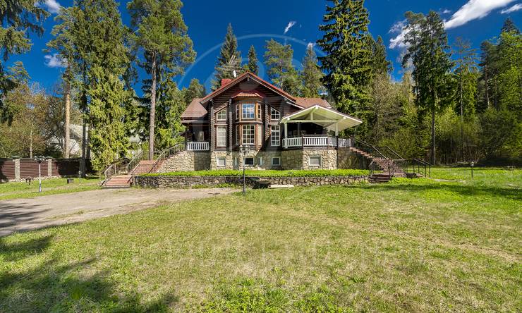 Лот-11836-441919 аренда дома Рублево-Успенское шоссе Жуковка-3