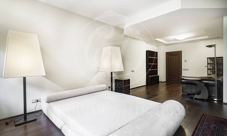 Лот-11827-441950 аренда дома Рублево-Успенское шоссе Жуковка Правая сторона