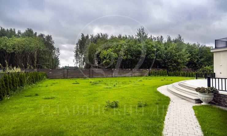 Лот-11812-442182 аренда дома Рублево-Успенское шоссе Шато Соверен (Chateau Souverain)