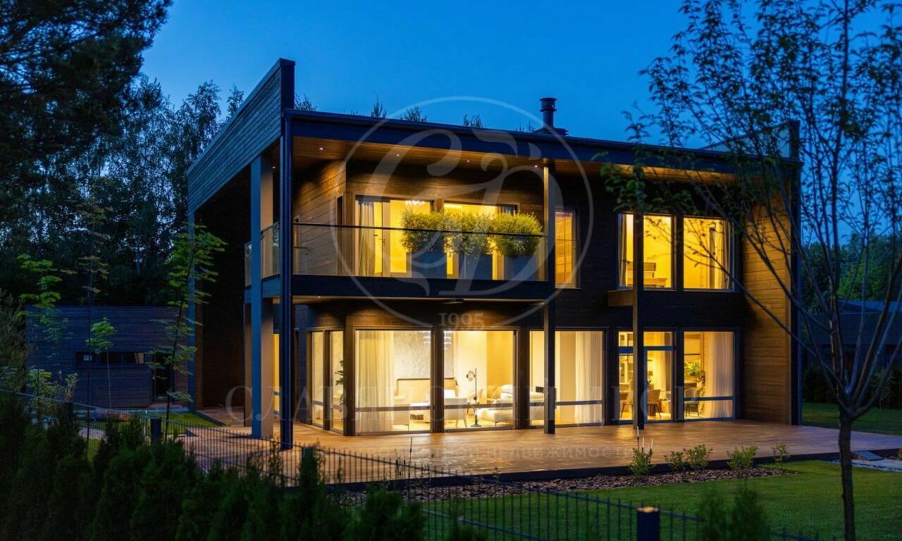 На продажу дом в поселке Gorki Lake (Горки Лейк)