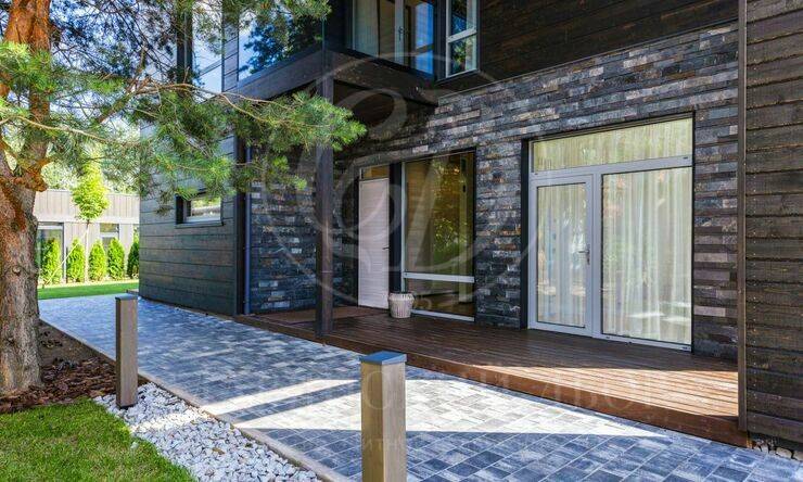 Лот-11806-442201 продажа дома 1-е Успенское шоссе Gorki Lake (Горки Лейк)