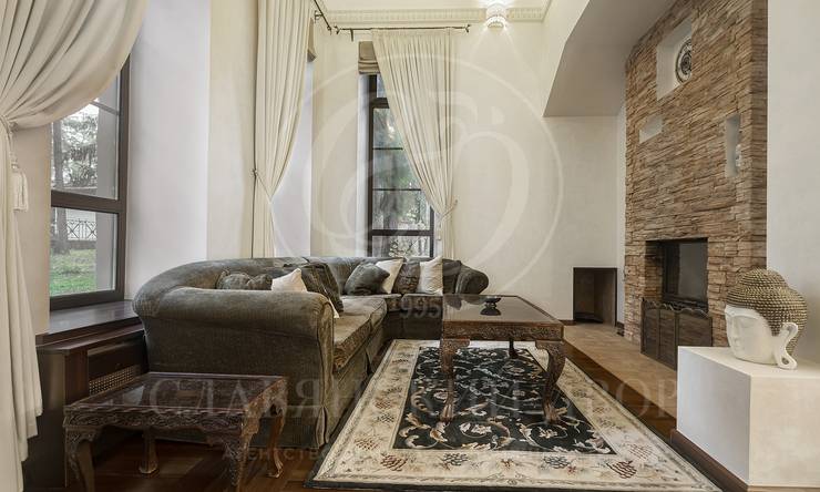 Лот-879-443190 аренда дома Рублево-Успенское шоссе Сады Майендорф (бывшая территория санатория Барвиха)