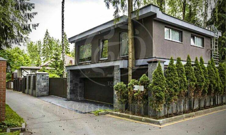 Лот-86-444780 аренда дома Рублево-Успенское шоссе Жуковка-3