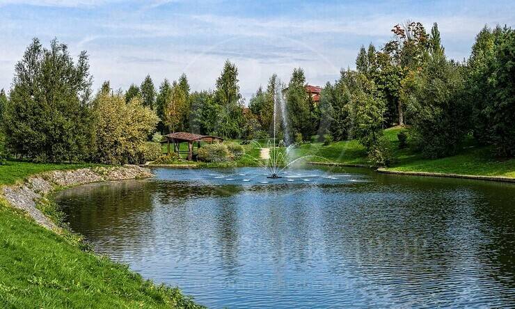 Лот-12298-448479 продажа участка Новорижское шоссе Монтевиль