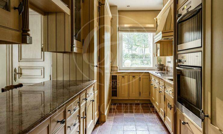 Лот-11411-448499 продажа дома Рублево-Успенское шоссе Жуковка Правая сторона