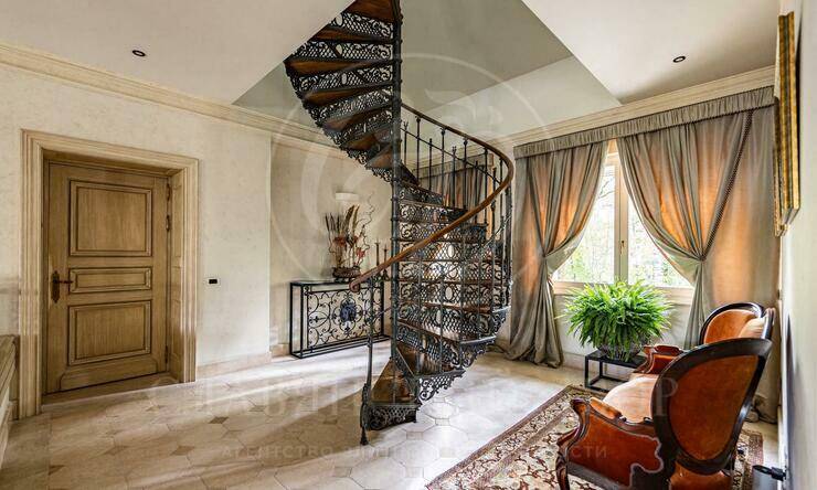 Лот-11411-448508 продажа дома Рублево-Успенское шоссе Жуковка Правая сторона