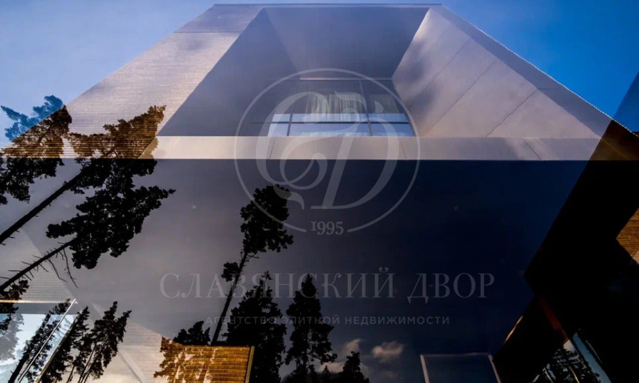 На продажу дом в поселке Сады Майендорф (бывшая территория санатория Барвиха)