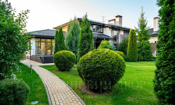 Лот-12330-451110 продажа дома Новорижское шоссе Миллениум парк