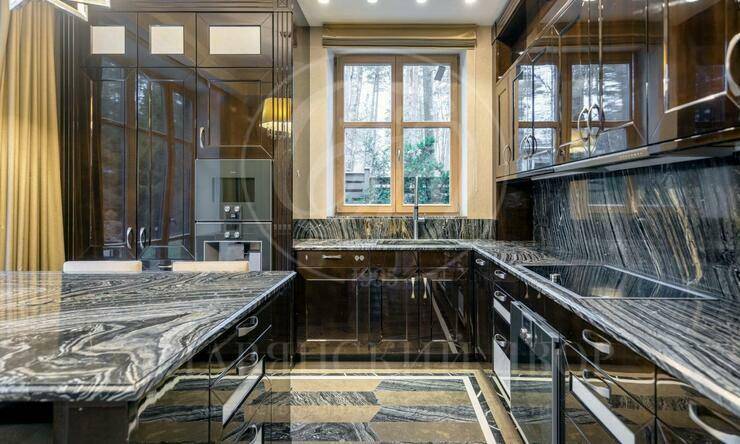 Лот-12361-453059 продажа дома Рублево-Успенское шоссе Конус