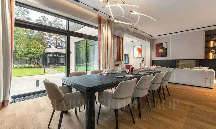 Лот-12091-455768 продажа дома Рублево-Успенское шоссе Жуковка Правая сторона