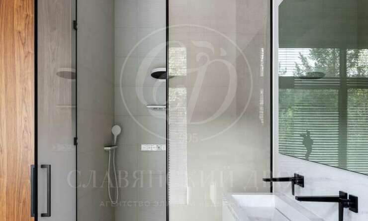 Лот-12091-455789 продажа дома Рублево-Успенское шоссе Жуковка Правая сторона