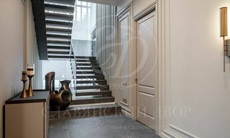 Лот-12445-457112 продажа дома Новорижское шоссе Монтевиль