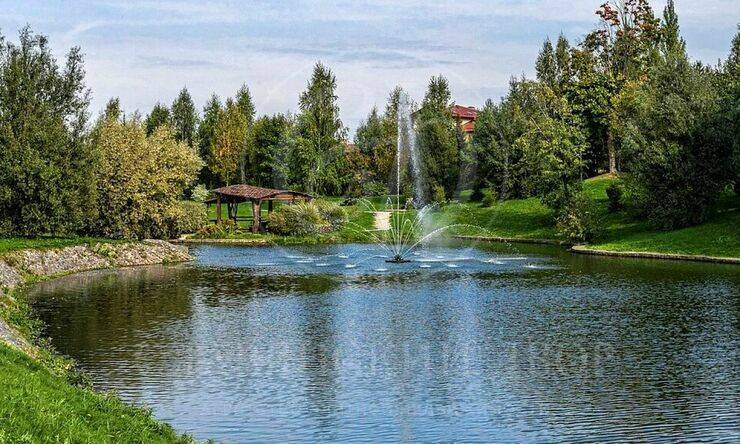 Лот-12445-457135 продажа дома Новорижское шоссе Монтевиль